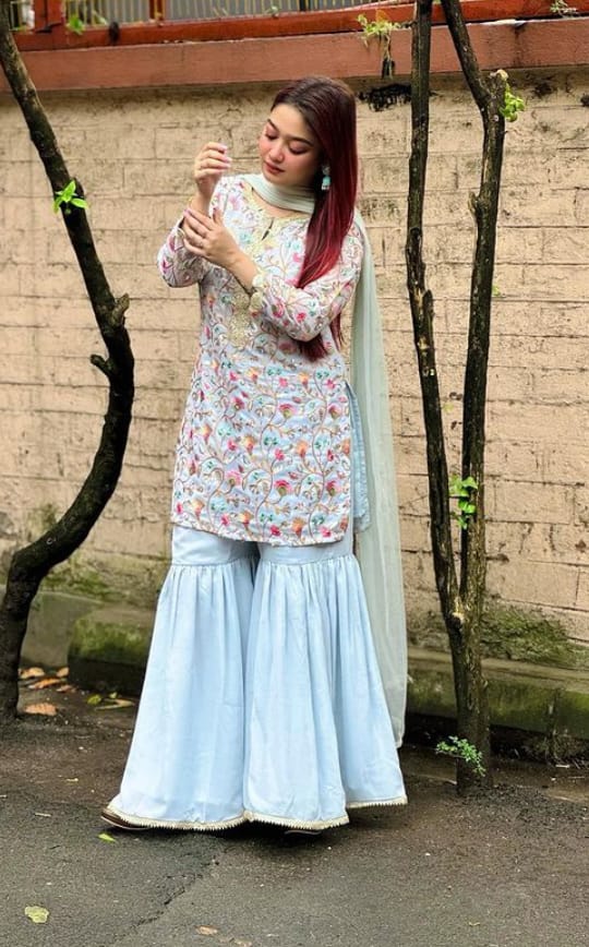 call girl delhi